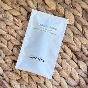 🆕 CHANEL La Base Volume and Care Lash Primer. NIB. NWT. Sample Size.